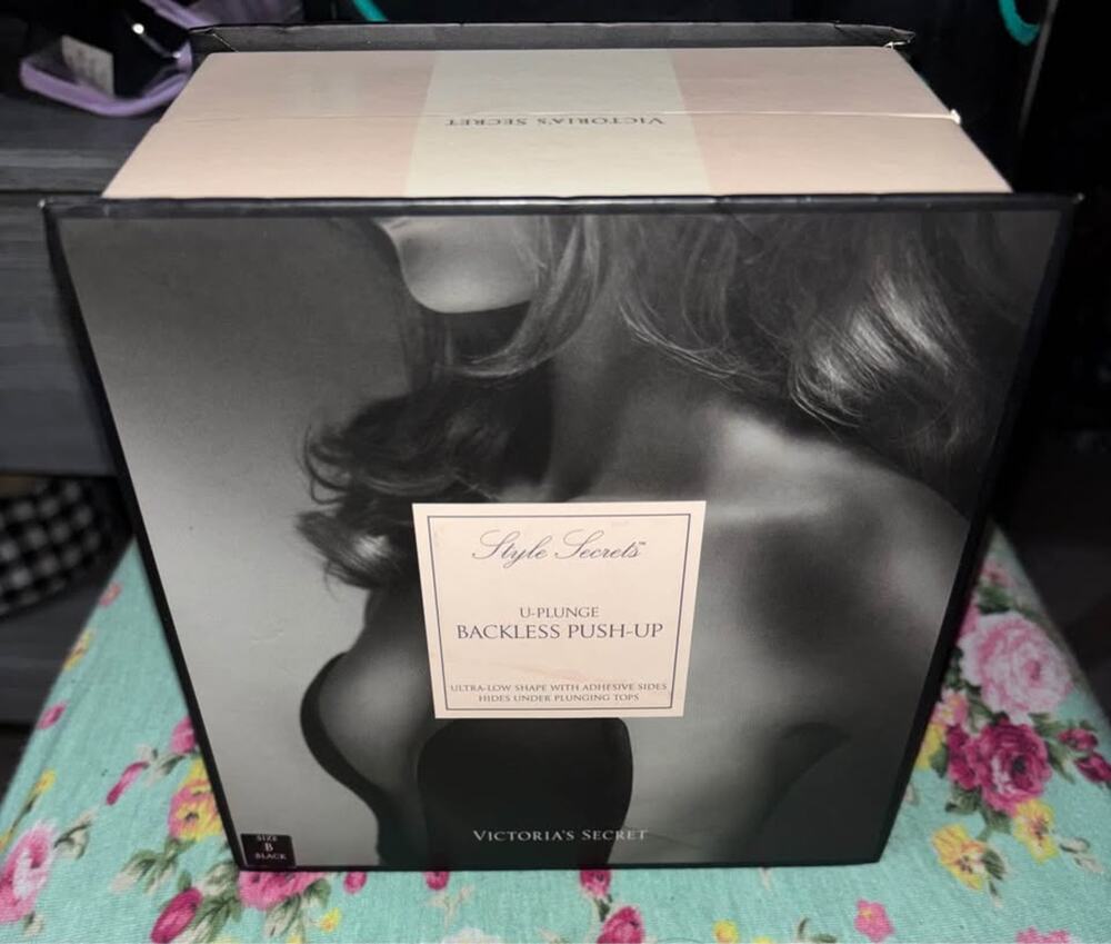 New IOB! Victoria's Secret Style Secrets U-Plunge Backless Push-Up Bra Size B